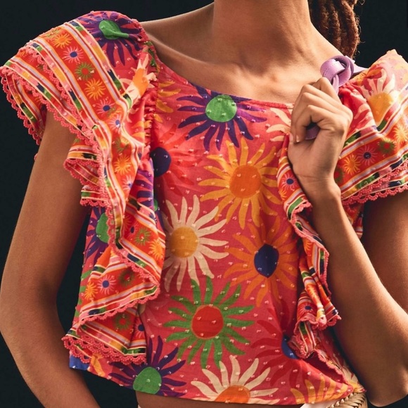 Colorful Ruffled Women's Top - Picture 3 of 9